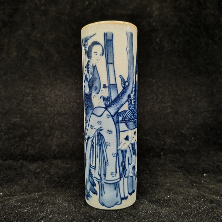 Mid-Qing Dynasty hand-painted blue and white porcelain beauty belt incense tube household storage incense tube tube incense rack classical home decoration
