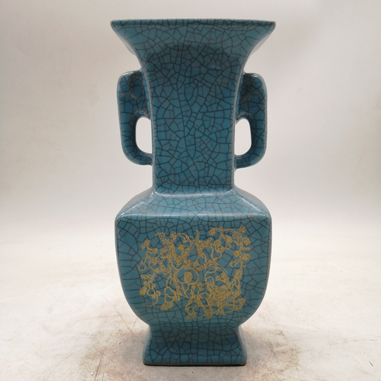 Song Yu Kin opens a piece of Tianjin glaze baby drama image of ear flat bottle imitating the antique collection of antique relics