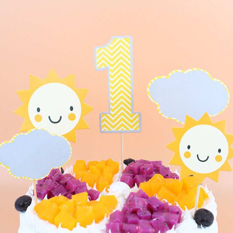 10 sets of baby's anniversary clouds smiling face Sun flower interface birthday cake decoration batch - board distribution
