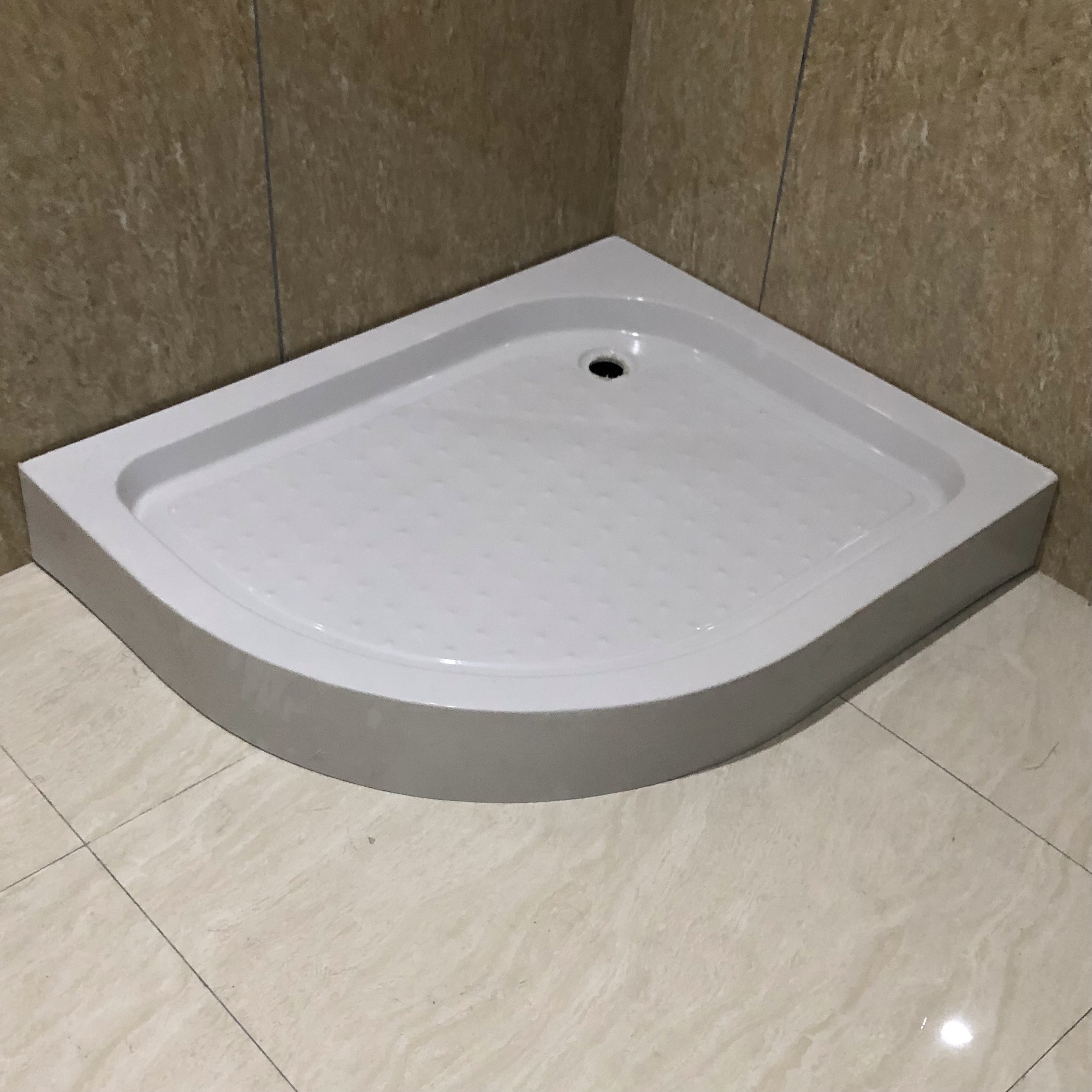 Simple arc fan-shaped shower room base bottom basin chassis bathroom powder room container RV waterproof water retaining strip basin