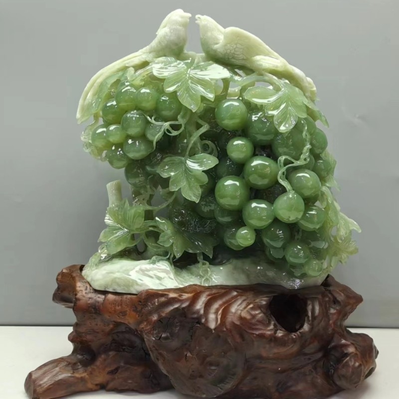 精品岫玉葡萄摆件：🎉镂空工艺喜事连连，整料雕刻艺术品，34x33净高