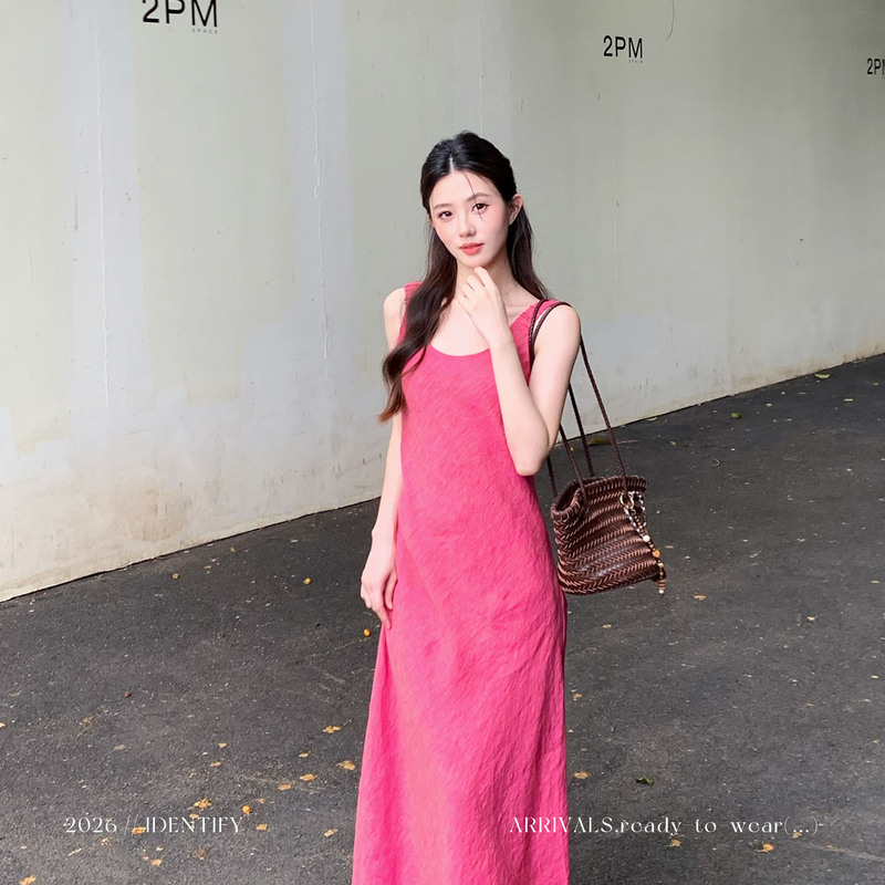 Identify Vacation Style Elastic Shoulder Strap Yarn-Dyed Hemp Linen Dress for Women Summer Dragon Fruit Color Long Dress Identify Vacation Style Elastic Shoulder Strap Yarn-Dyed Hemp Linen Dress for Women Summer Dragon Fruit Color Long Dress
