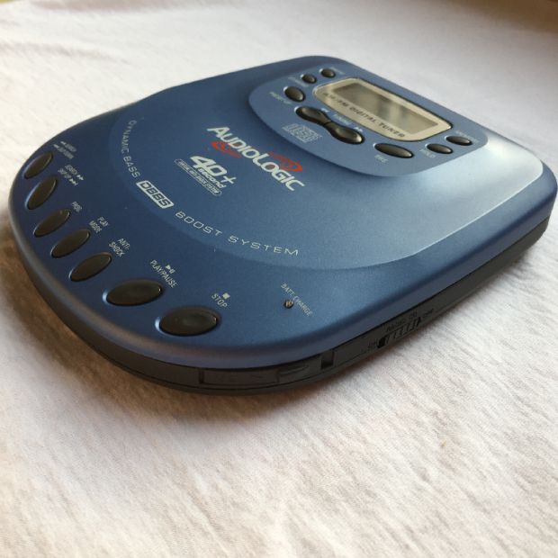 Máy nghe nhạc CD retro về nhà học tiếng Anh Máy nghe nhạc CD cầm tay gây sốt Walkman radio FM - Máy nghe nhạc mp3 máy nghe nhạc lossless