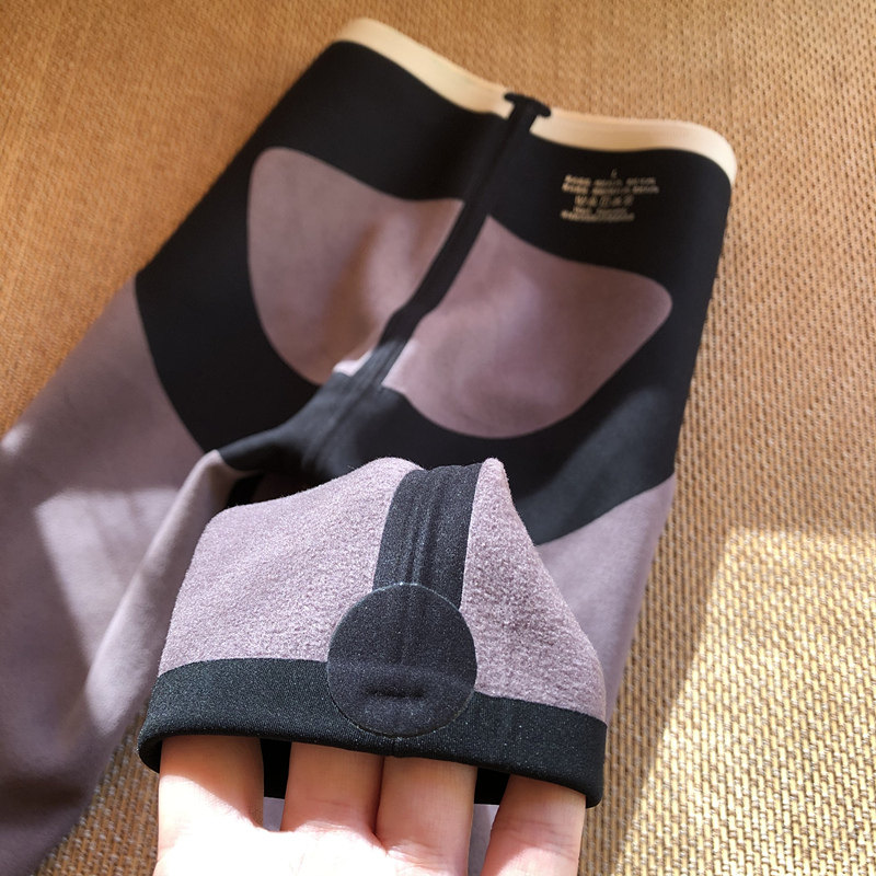 Outer wear in autumn and winter thickened tight-fitting plus velvet Japanese Barbie pants female abdomen yoga hip lift elastic shark skin underwear