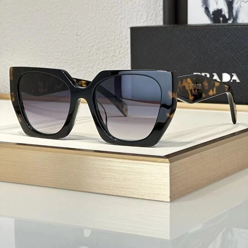 P Brand Polygonal Frame 15W Spliced Color-Blocking Material Three-Dimensional Uv Protection Sunglasses for Women, Makes Face Look Smaller