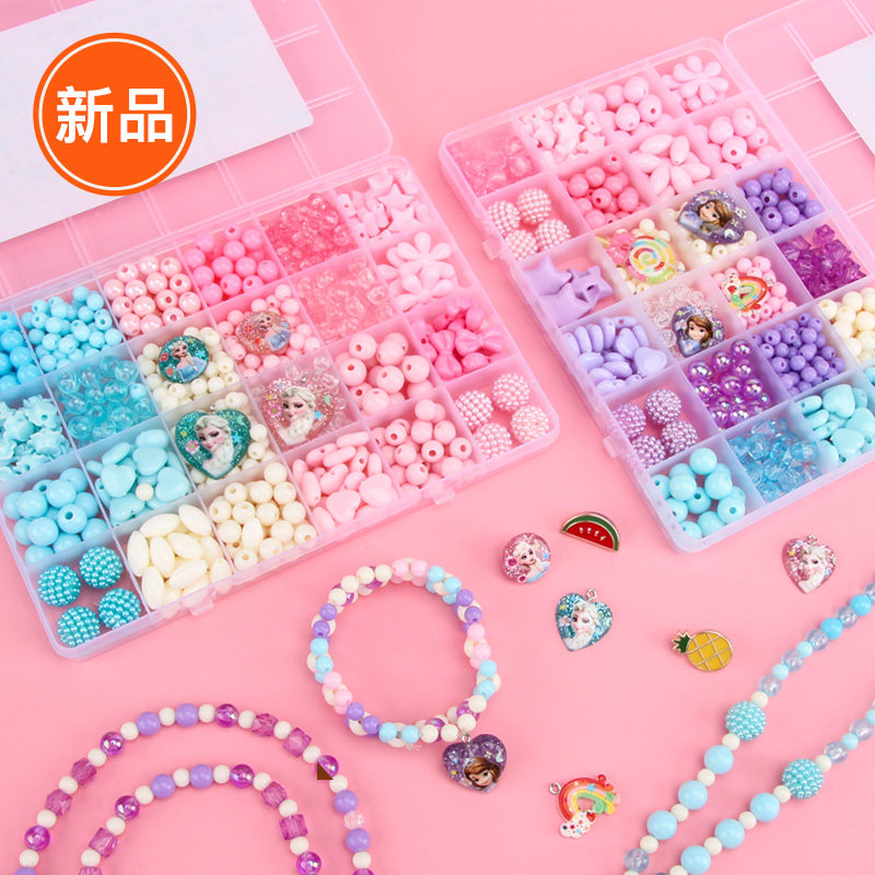 Small girls hand diy puzzle string beads necklace bracelet making materials Princess jewelry gift box