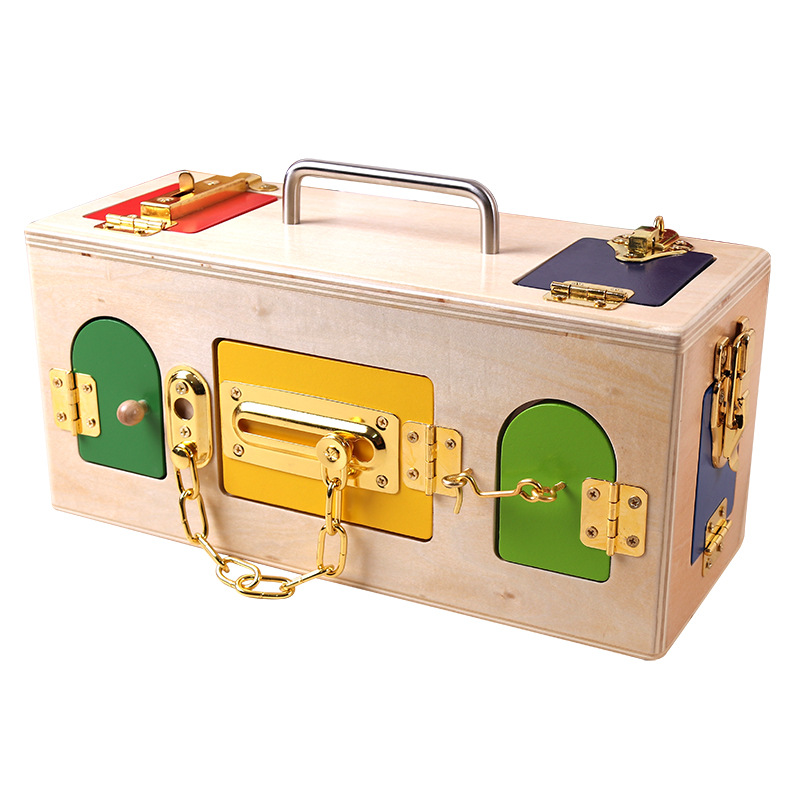 Montessori's early teaching kit lock box 2 - 3 - 6 years old children Yi Yi baby learning key unlocking toy Montessori