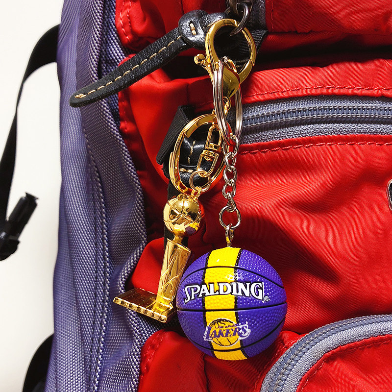 NBA keychain Warriors Lakers Nets bag pendant car key chain male creative gift basketball souvenir