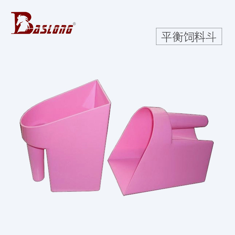 Balanced feed bucket Feed spoon Feed shovel Reinforced and durable stable supplies Shovel Feed horse feeding eight-foot dragon harness