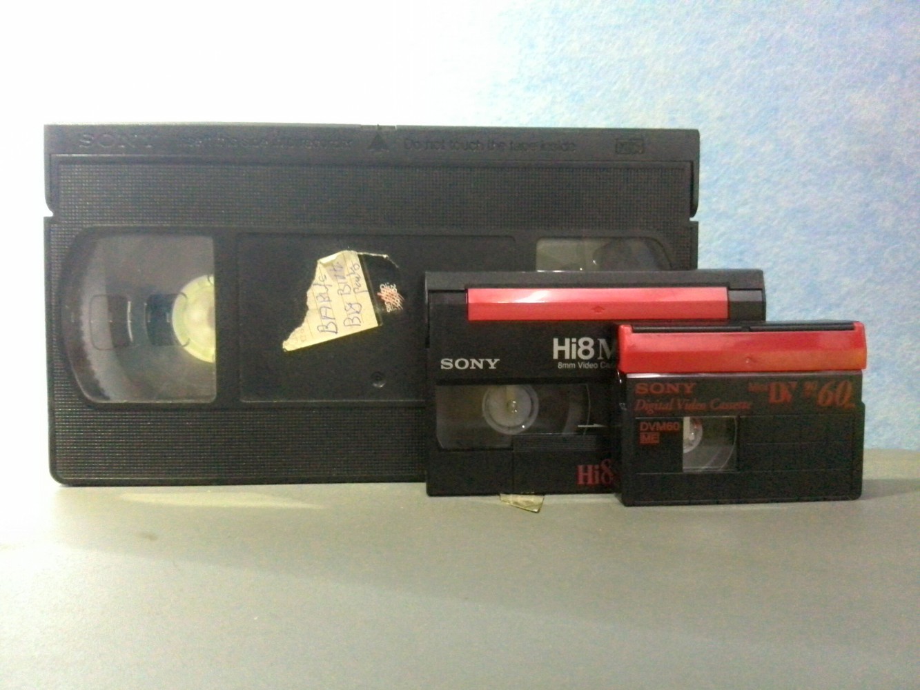 Export CD reDVD VCD data can be stored permanently with tape DV with HI8 belt