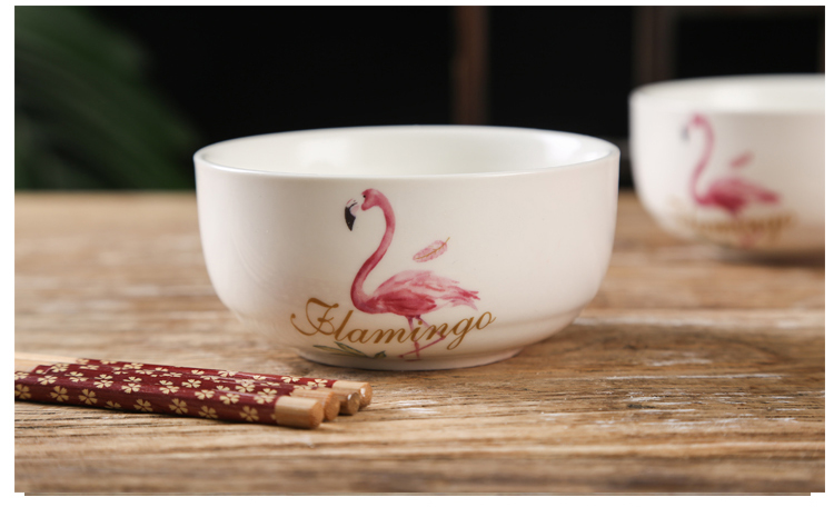 Bán buôn flamingo bát gốm sứ màu xanh và trắng bát bộ bộ đồ ăn hoạt động sẽ bán hộp quà tặng tùy chỉnh bộ đồ ăn khay gỗ đựng đồ ăn