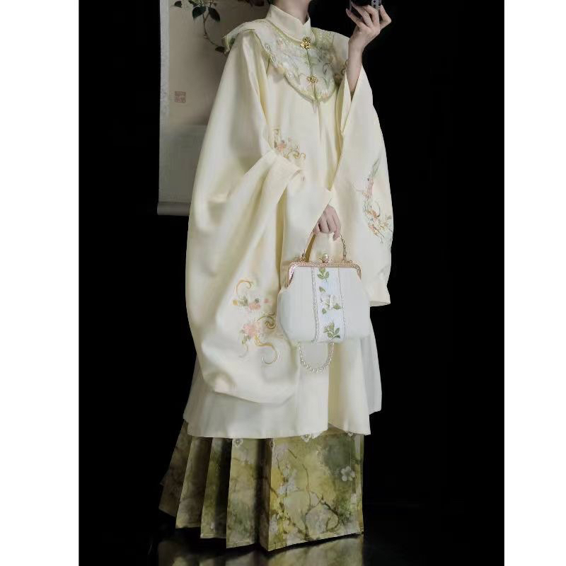 Original Hanfu【Mùqiū】Women's Ming-Style Daily Stand-Collar Shirt with Cloud Shoulder Design and Intricate Embroidery, New Spring/Summer Model Original Hanfu【Mùqiū】Women's Ming-Style Daily Stand-Collar Shirt with Cloud Shoulder Design and Intricate Embroidery, New Spring/Summer Model