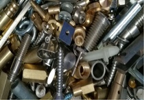 Manufacturer direct sales come in pictures to sample and do all kinds of special non-piece five gold pieces hardware screw pieces machinery processing