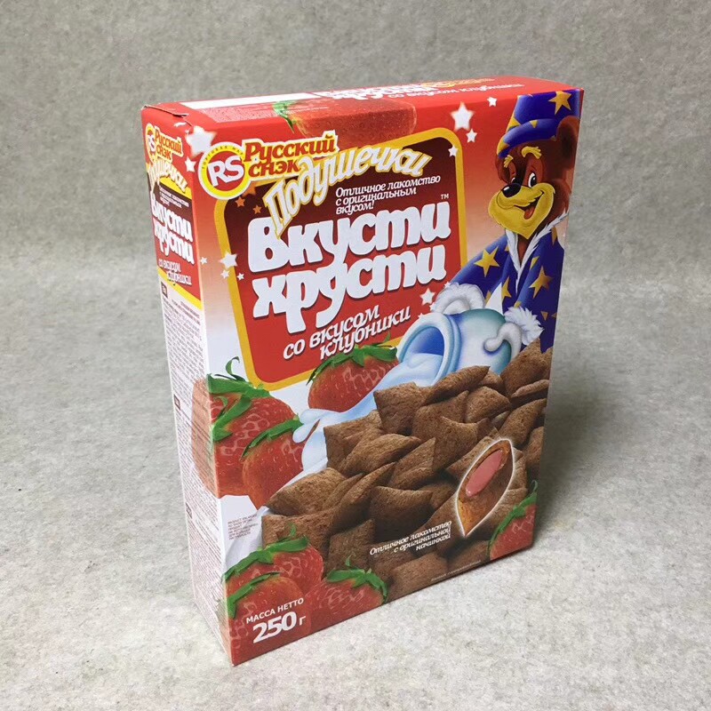 Russia imported small squirrel box souffle sandwich biscuits Snack snack food 4 flavors to choose from 250g