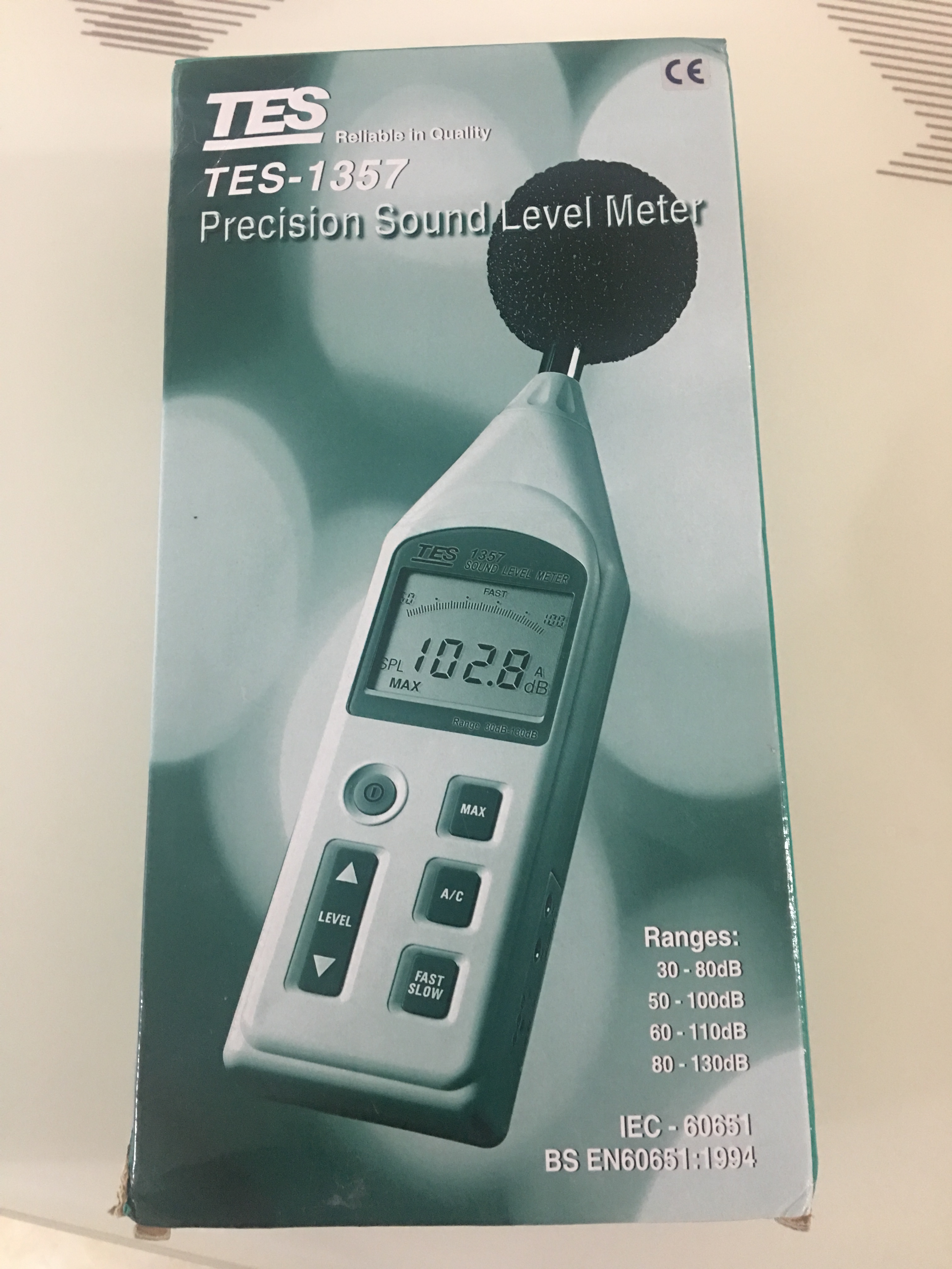 Taiwan Tes - 1357 Digital Noise Meter