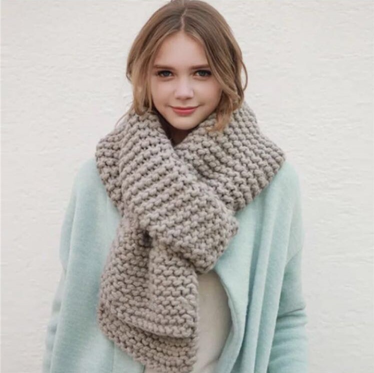 8mm needle knitting men's and women's scarf material package free online video tutorial