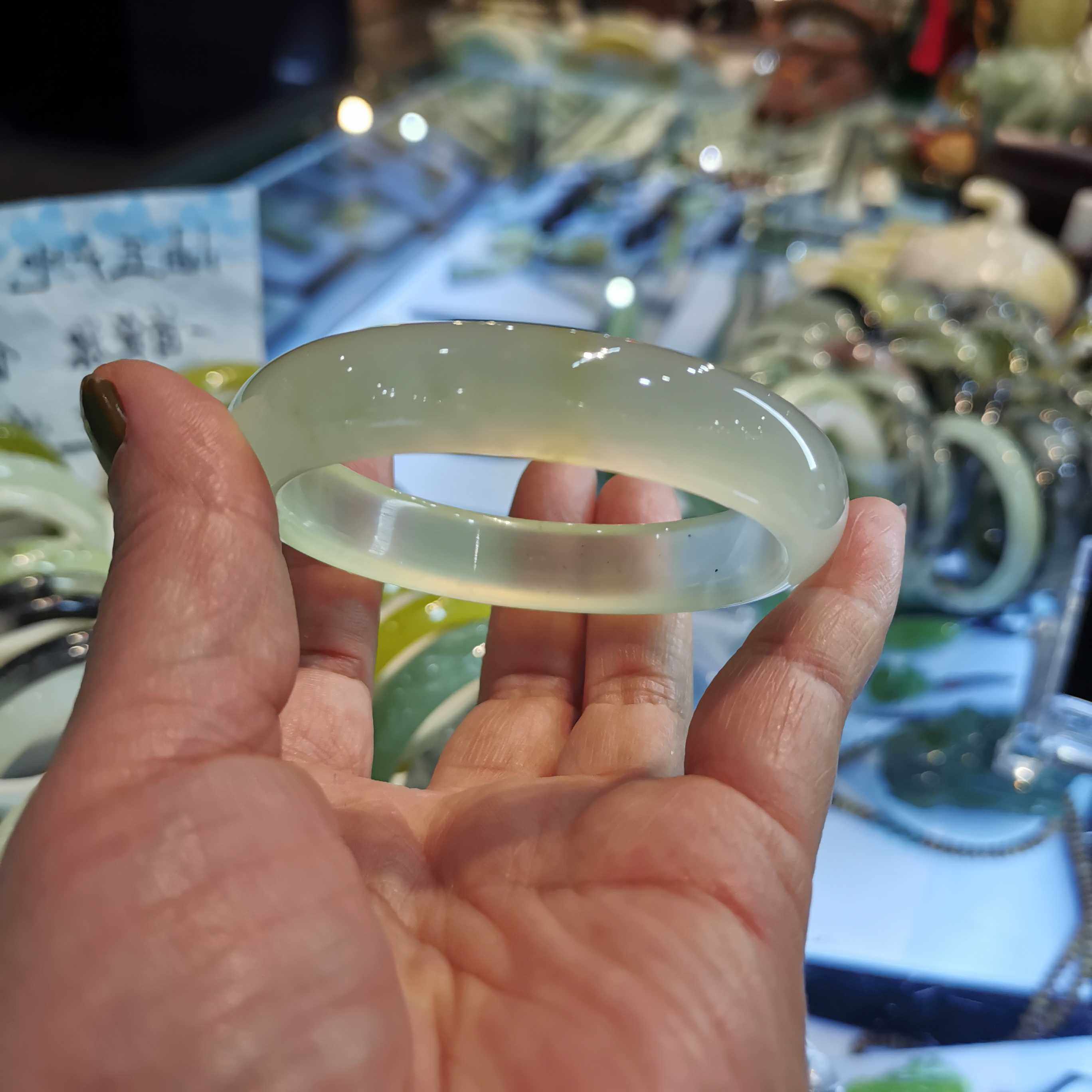 Good luck with natural jade bracelet boutique jade jade bracelet ice seed Pagenuine green jade bracelet jade bracelet ice material 60mm