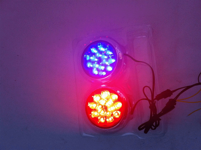 Flash flash cảnh báo màu đỏ và màu xanh LED sửa đổi xe máy xe điện đèn phanh đèn trang trí strobe lights phụ kiện đèn bi cầu xe máy
