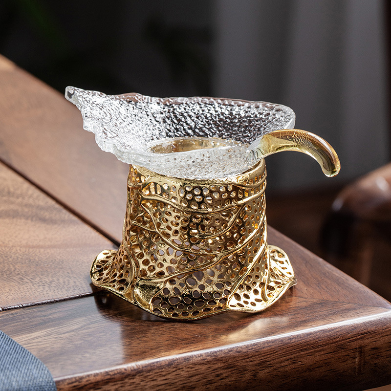 Creative Heat Resistant Glass Tea Leak Filter Tea Instrumental Integrated filter Tea Tea septer Net filter Funnel Gongfu Tea accessories