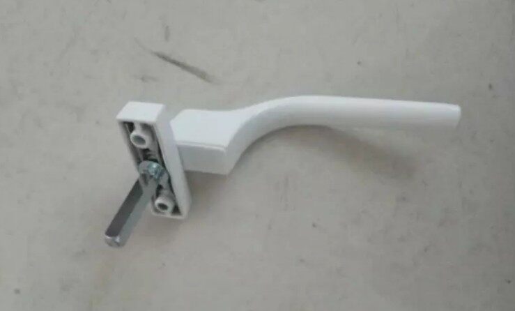 Chunguang brand plastic steel window big handle connecting rod open transmission two-point handle lock push-pull door and window turn zipper