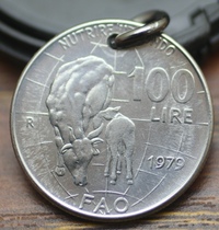 Handmade custom foreign coin pendant key pendant real coin pendant silver 28mm Italian beef steel