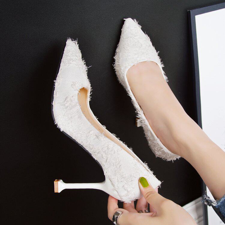 Maiden Teen Girl Little Fresher High Heels Shoes Children 2022 New Pointy Women Shoes Shallow Stomp Shoes Thin Heel Single Shoe Working Shoes