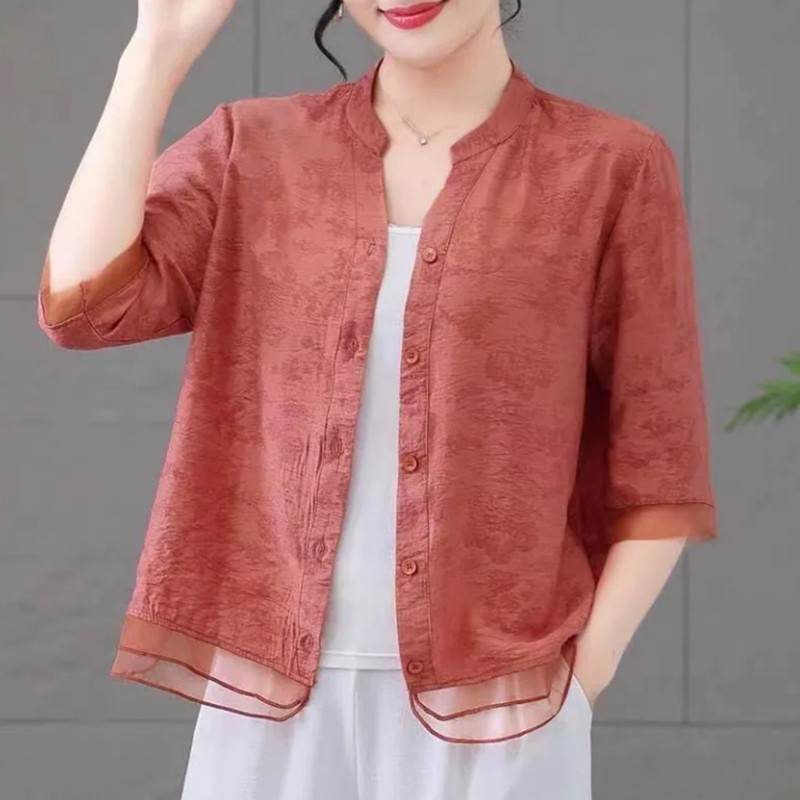 Mom's Summer Short-Sleeved Cardigan 2025 New Style Middle-Aged and Elderly Women's Fashion Shirt Thin Casual Top Mom's Summer Short-Sleeved Cardigan 2025 New Style Middle-Aged and Elderly Women's Fashion Shirt Thin Casual Top