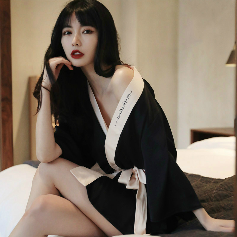 Coy Kiss Silk Sexy Japanese Style Plus Size Nightgown for Women Summer Thin Bridesmaid Robe Bathrobe Wedding Sleepwear Coy Kiss Silk Sexy Japanese Style Plus Size Nightgown for Women Summer Thin Bridesmaid Robe Bathrobe Wedding Sleepwear