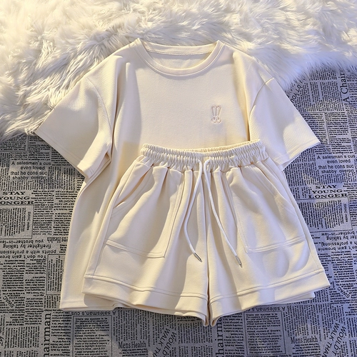 Летний комфортный спортивный костюм для отдыха, комплект, свободный крой, с вышивкой, по фигуре