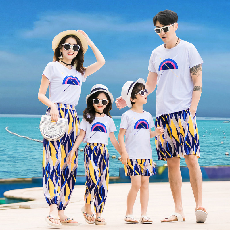Beach parent-child large size summer new Thailand Sanya seaside vacation photo a three-member anti-mosquito pants set