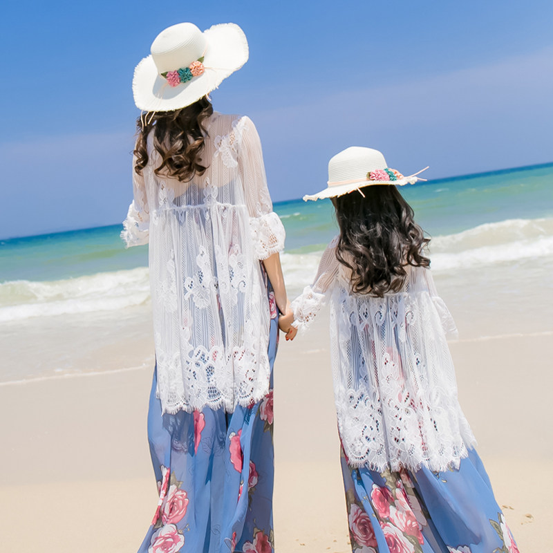 2022 Summer kiss on Mother's clothing Casual Seaside Seaside Long Prints Lace Shawl 50% Sleeves Jacket Matching Long Dress