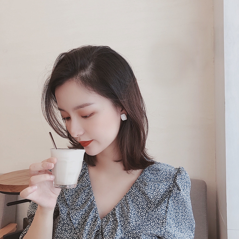 (No pierced ears must enter)Hong Kong taste retro ear needle female small simple ear clip No pierced ears female cold wind earrings