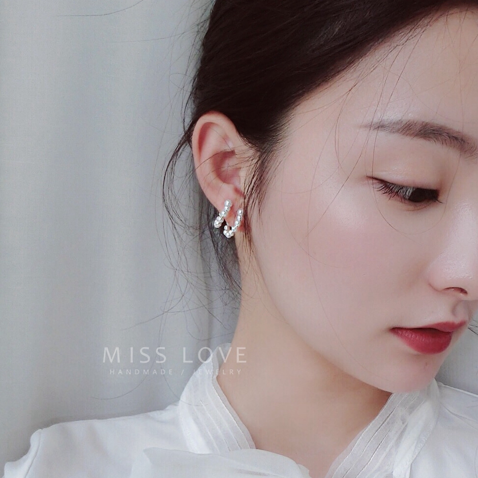 Stacked with different ear bone clip owner original design 14K gold pearl mosquito coil plate ear clip