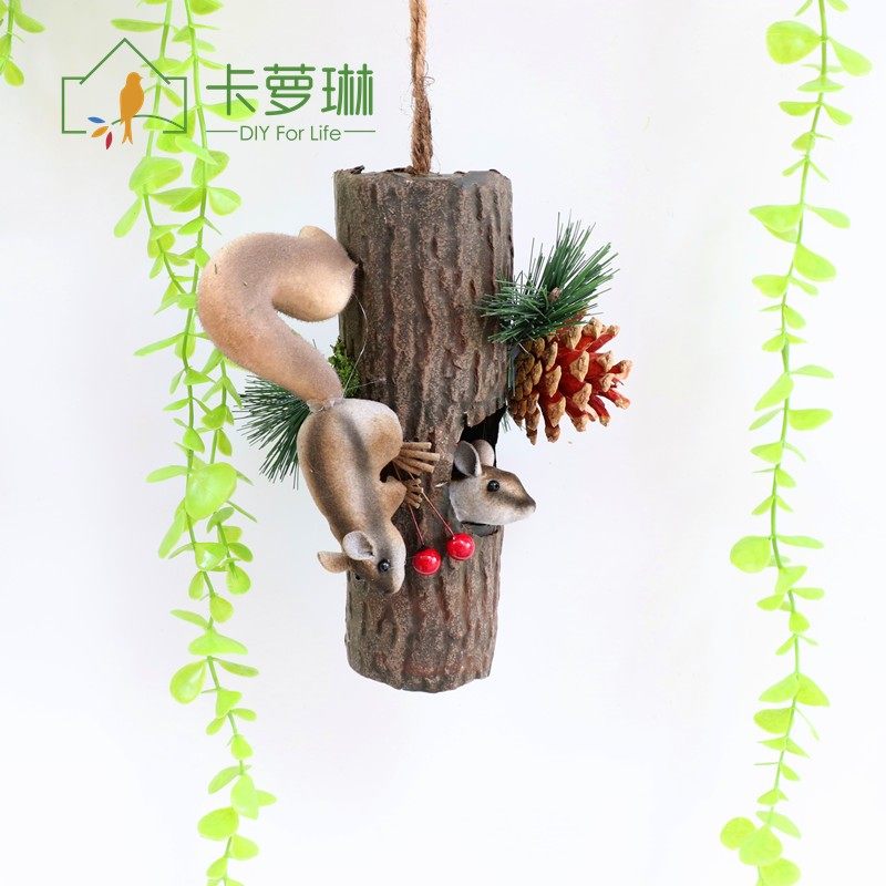 Simulation squirrel hanging decorations bark natural pine fruit tree pile hole wall hanging decoration Kindergarten ring-creation landscape
