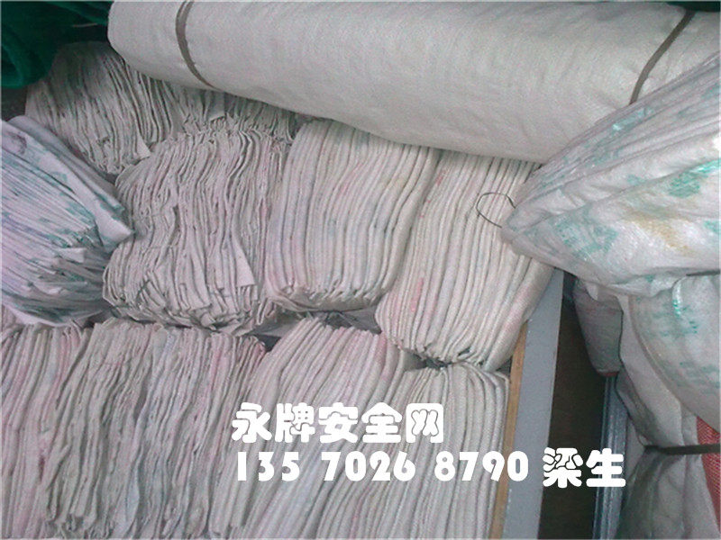 Guangzhou manufacturers supply clothing packaging bags, gift bags, plastic bags, medicinal materials packaging bags, plastic woven bags