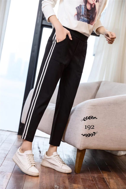 ສາຂາສີຂຽວ A192 Spring and Autumn Striped Edge Loose Slimming Small Leg Pants Sports Casual Nine-Point Pants Women's Versatile Harem Pants