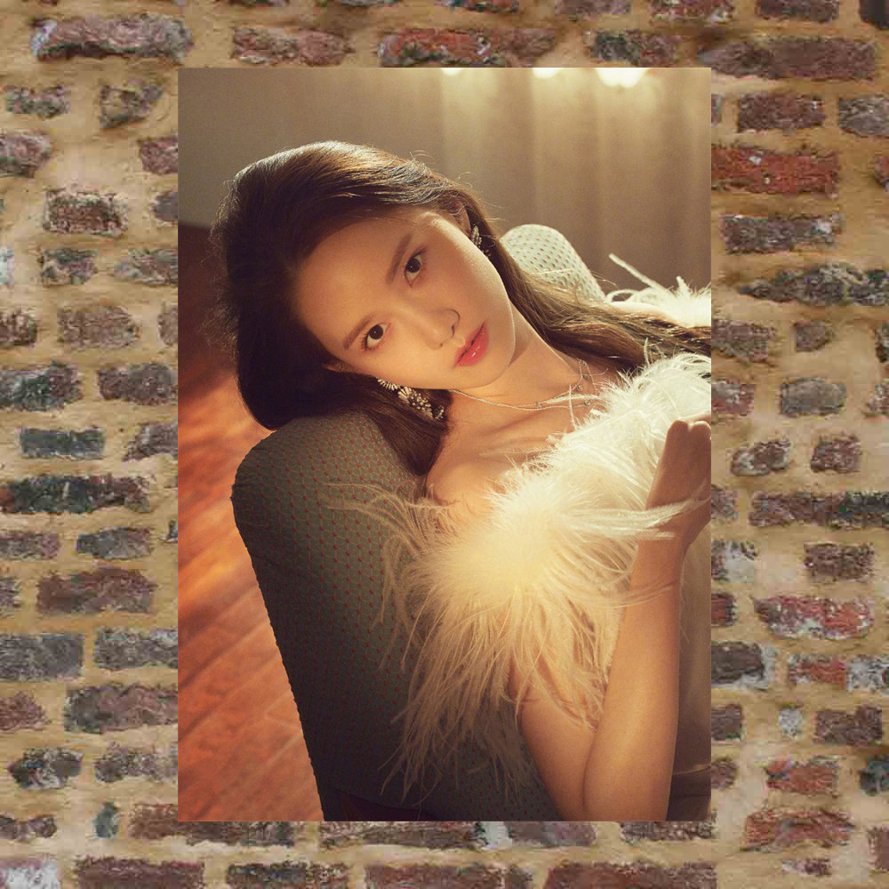 Lin Yun-yee poster customized KDD135 for a total of 500 pieces full of 8 A3 pictures perimeter Run'e Yoona