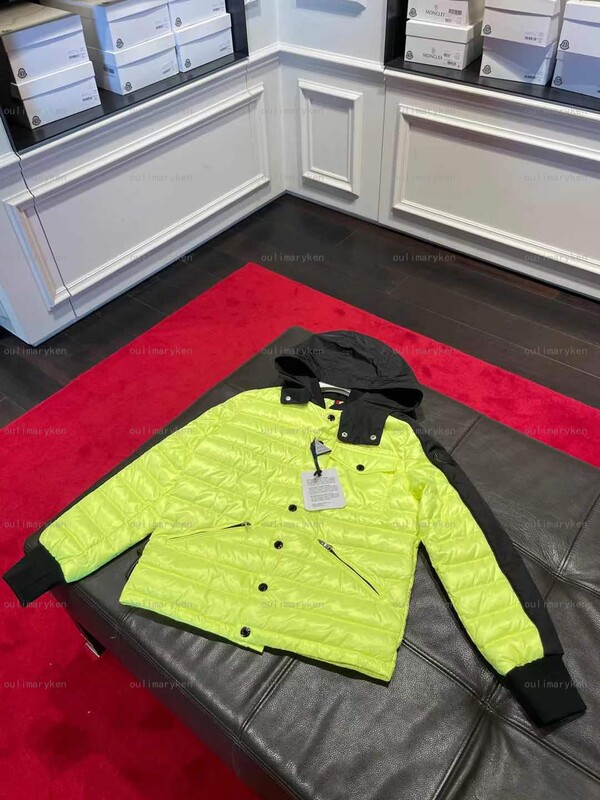 Italian Outlet Moncler Boys' Lightweight down Jacket Bouzey Fluorescent Green 4 6 12 14 Years Old