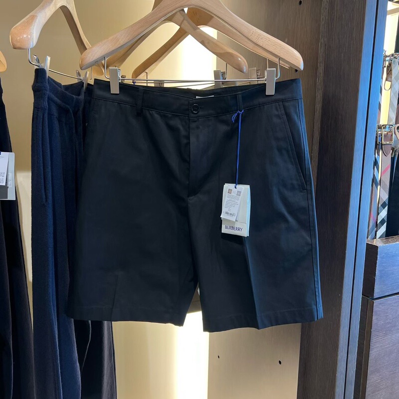 Outlet Discount Burberry Men's Casual Shorts Black Size 48 Waist 80 Outlet Discount Burberry Men's Casual Shorts Black Size 48 Waist 80