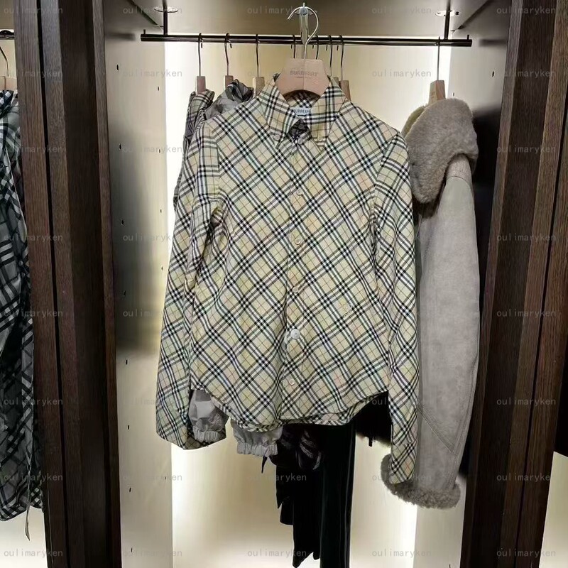 Outlet Discount Burberry Women's Long-Sleeve Shirt Classic Plaid Khaki Color Uk10 Size Outlet Discount Burberry Women's Long-Sleeve Shirt Classic Plaid Khaki Color Uk10 Size