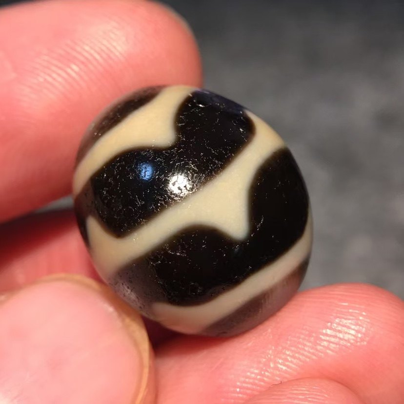 上肯天珠西藏天珠手工珠台湾珠上肯镜面超双虎牙达洛