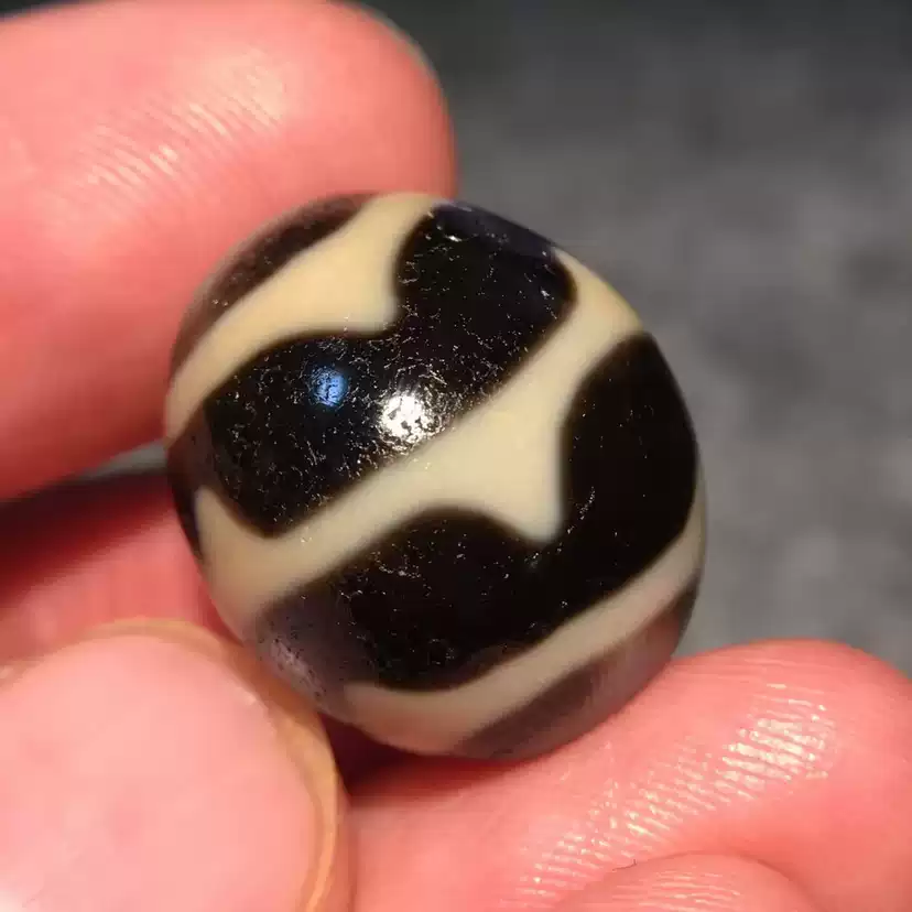 上肯天珠西藏天珠手工珠台湾珠上肯镜面超双虎牙达洛