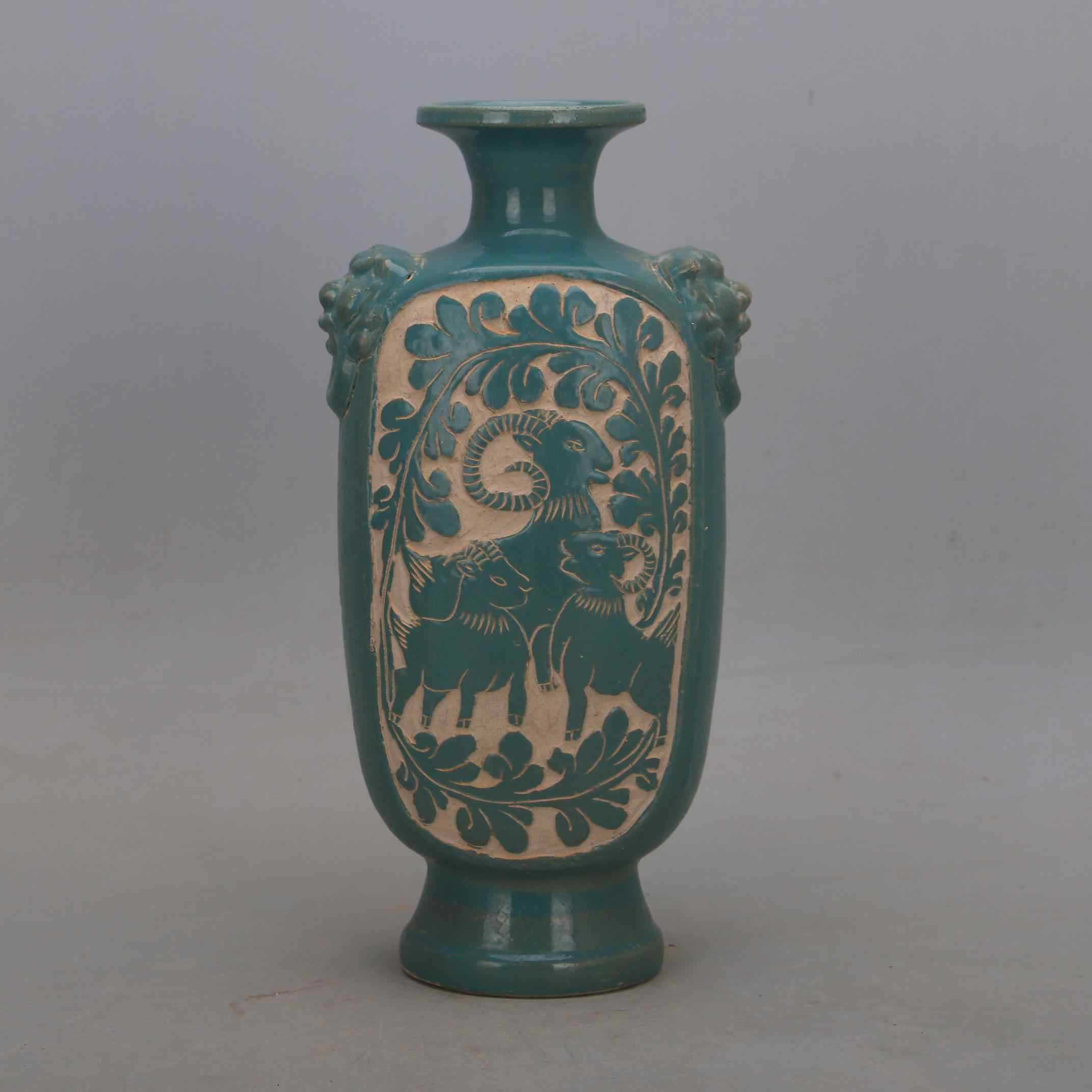 中国陶磁器　宋磁州窯　浮掘緑壺 中国陶磁器 宋磁州窯 浮掘緑壺