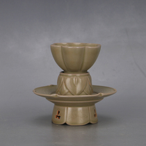 Song Dynasty Yue kiln green glaze secret color lotus leaf mouth cup antique second-hand porcelain antique classical home decoration ornaments
