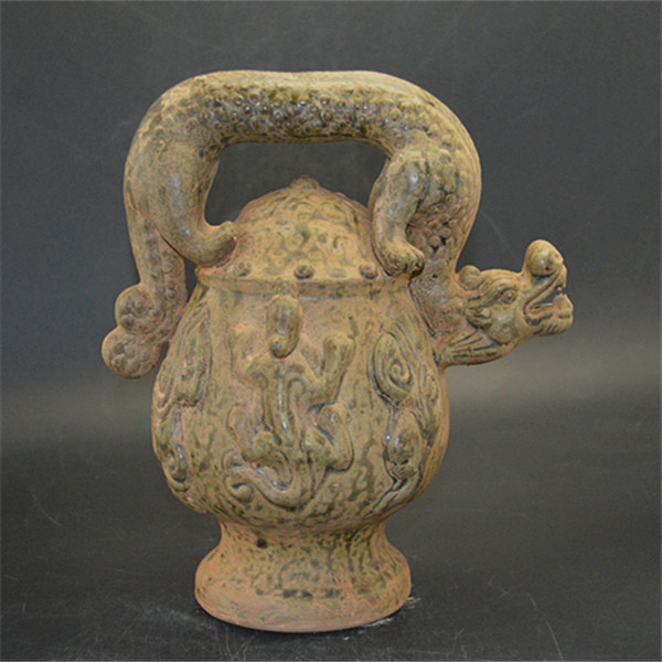 Song Yue Kiln Green Glazed Dragon Tattooen beams turn back to the pot to make old imitation Song Dynasty ancient porcelain pot Antiquity collection Home Swaying Accessories