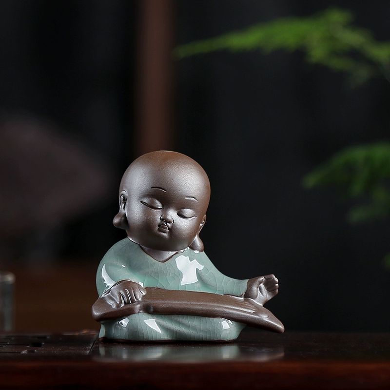 Trà vật nuôi hoa vật nuôi piano cờ vua và thư pháp nhà sư nhỏ đồ trang trí Phật Di Lặc có thể nâng cao sáng tạo Ru Kiln Ge Lò nung phụ kiện bộ trà - Phụ kiện chăm sóc mắt