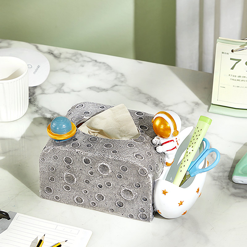 Light and luxurious tissue box swing piece home living room astronaut tea table toilet paper box multifunction remote control containing box