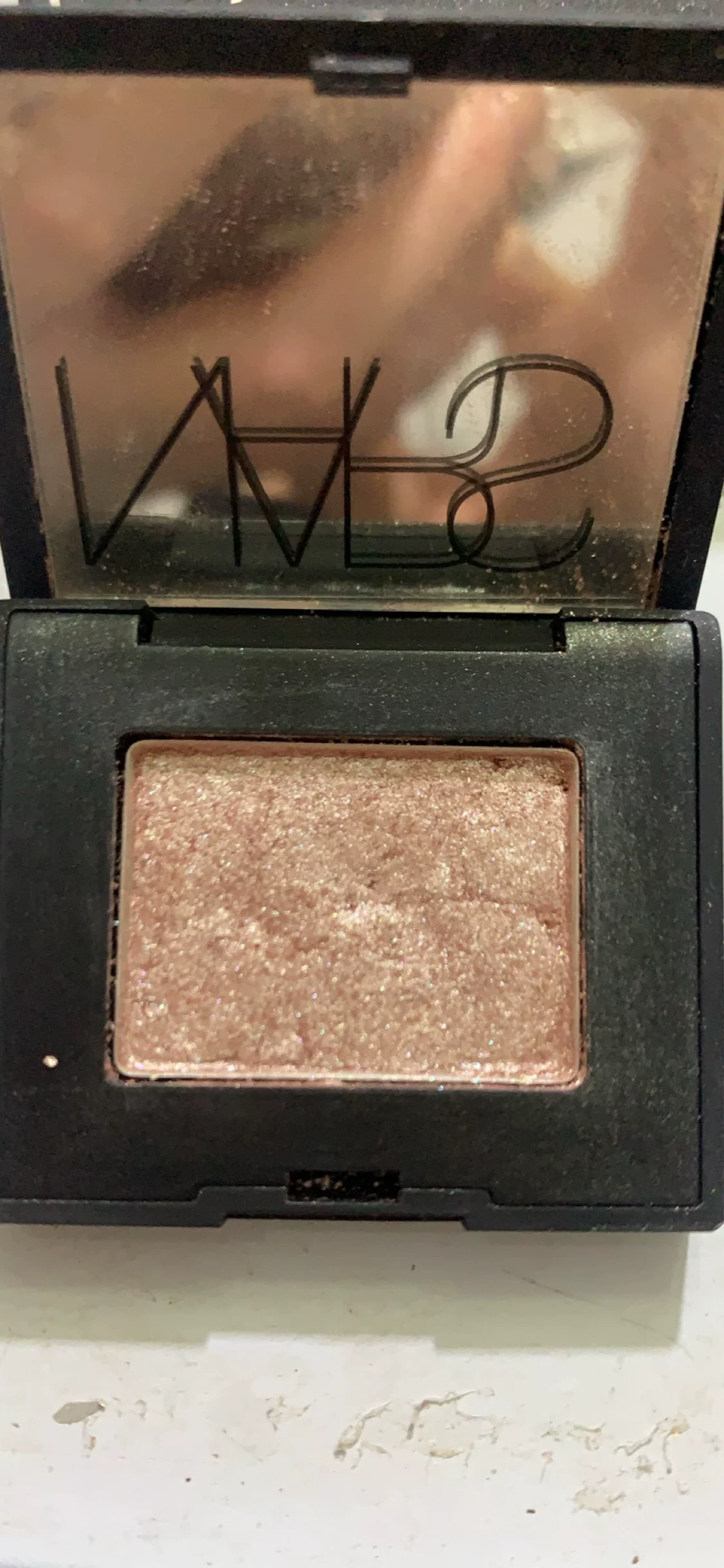 Палитра теней для век NARS однотонная Pattaya Pattaya блестящая цвет Melrose русалка ночь звезда