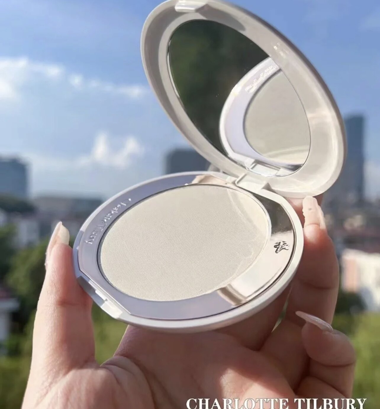 Рассыпчатые и шариковые румяна None CHARLOTTE TILBURY CharlotteTilbury CT Fair