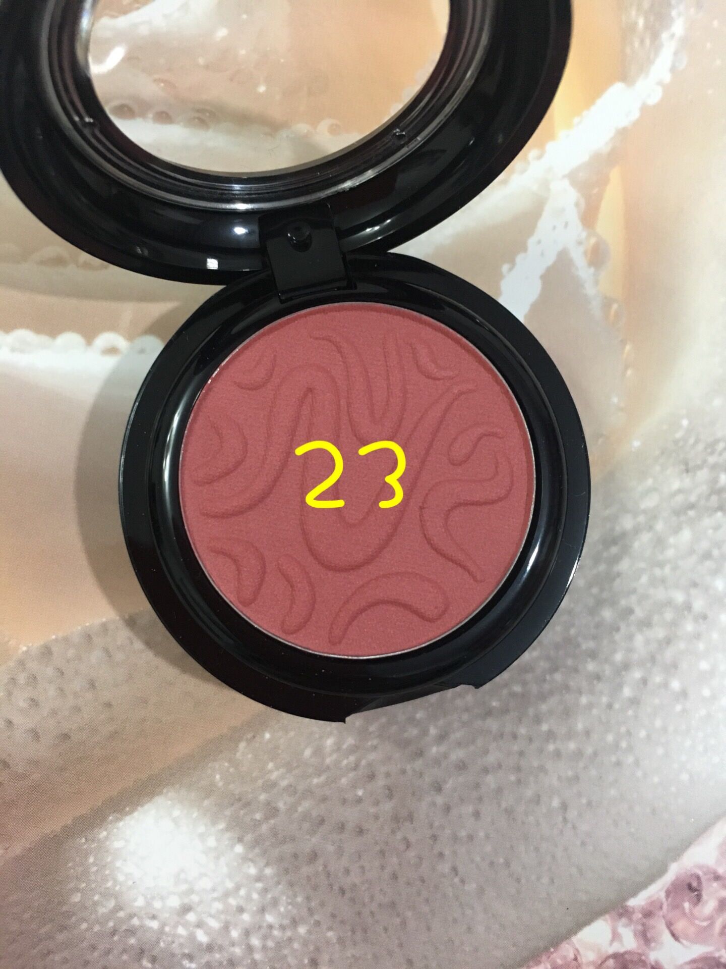 Mỹ phẩm vipera nhỏ Ba Lan má hồng với bàn chải gương 24 29 30 - Blush / Cochineal phấn má innisfree